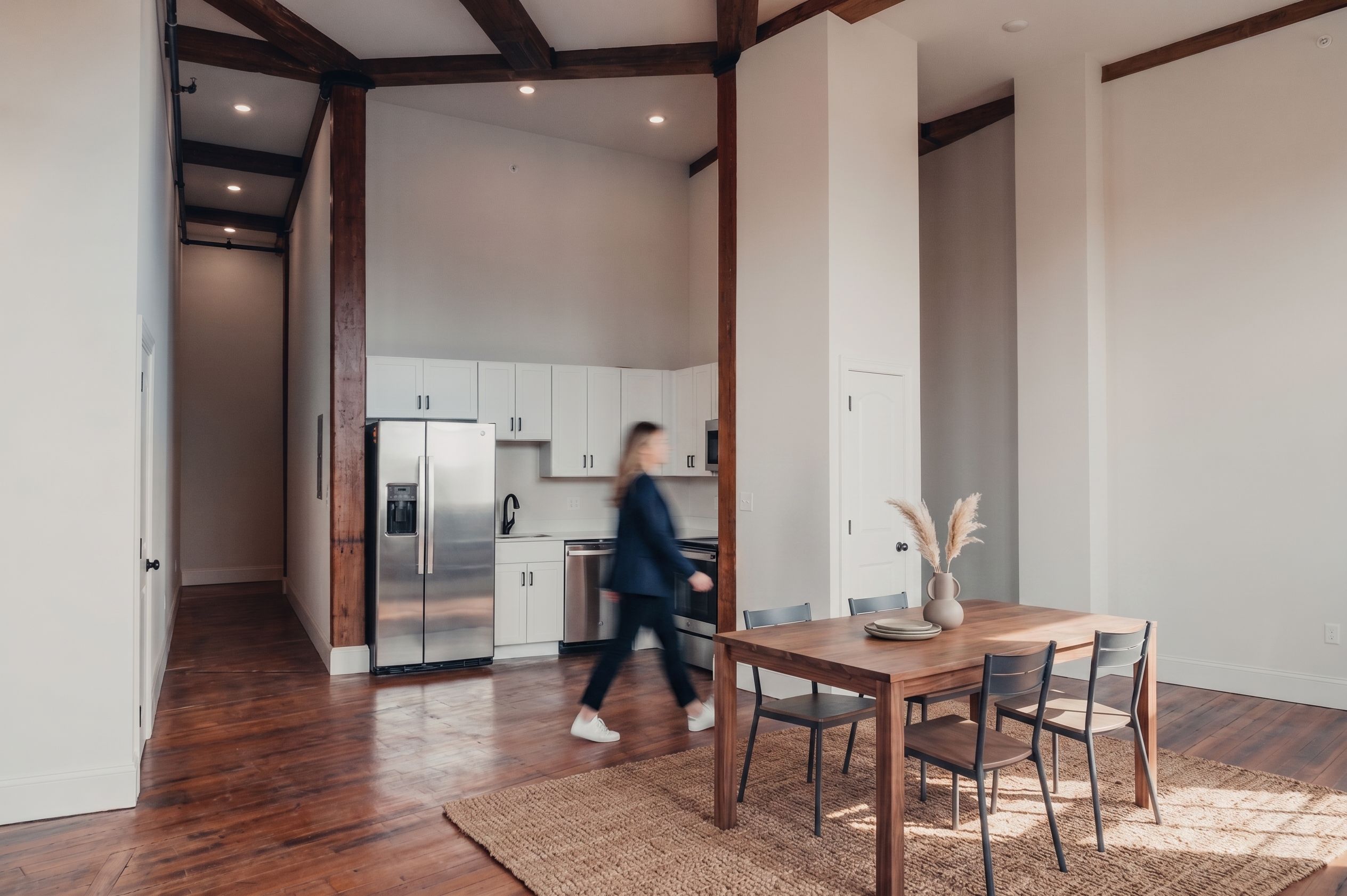 38 Exchange — detail 4